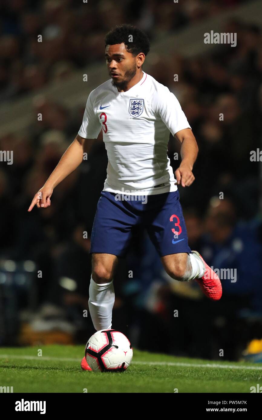 JAY DA SILVA INGLATERRA U21 & Bristol City FC de calificación del Campeonato Europeo, Inglaterra U21 V ANDORRA U21 PROACT STADIUM, Chesterfield, Inglaterra, 11 de octubre de 2018 GBD12713 estrictamente sólo para uso editorial. Si el jugador o jugadores, representado en esta imagen es/está jugando para un club inglés o el equipo nacional de Inglaterra. Entonces esta imagen sólo podrán ser utilizados para fines editoriales. Uso no comercial. Los siguientes usos son también restringida INCLUSO SI EN UN CONTEXTO EDITORIAL: utilizar en conjunción con, o parte de cualquier no autorizado audio, video, datos, listas de sujecin, club/Liga logotipos, apuestas, juegos o un Foto de stock