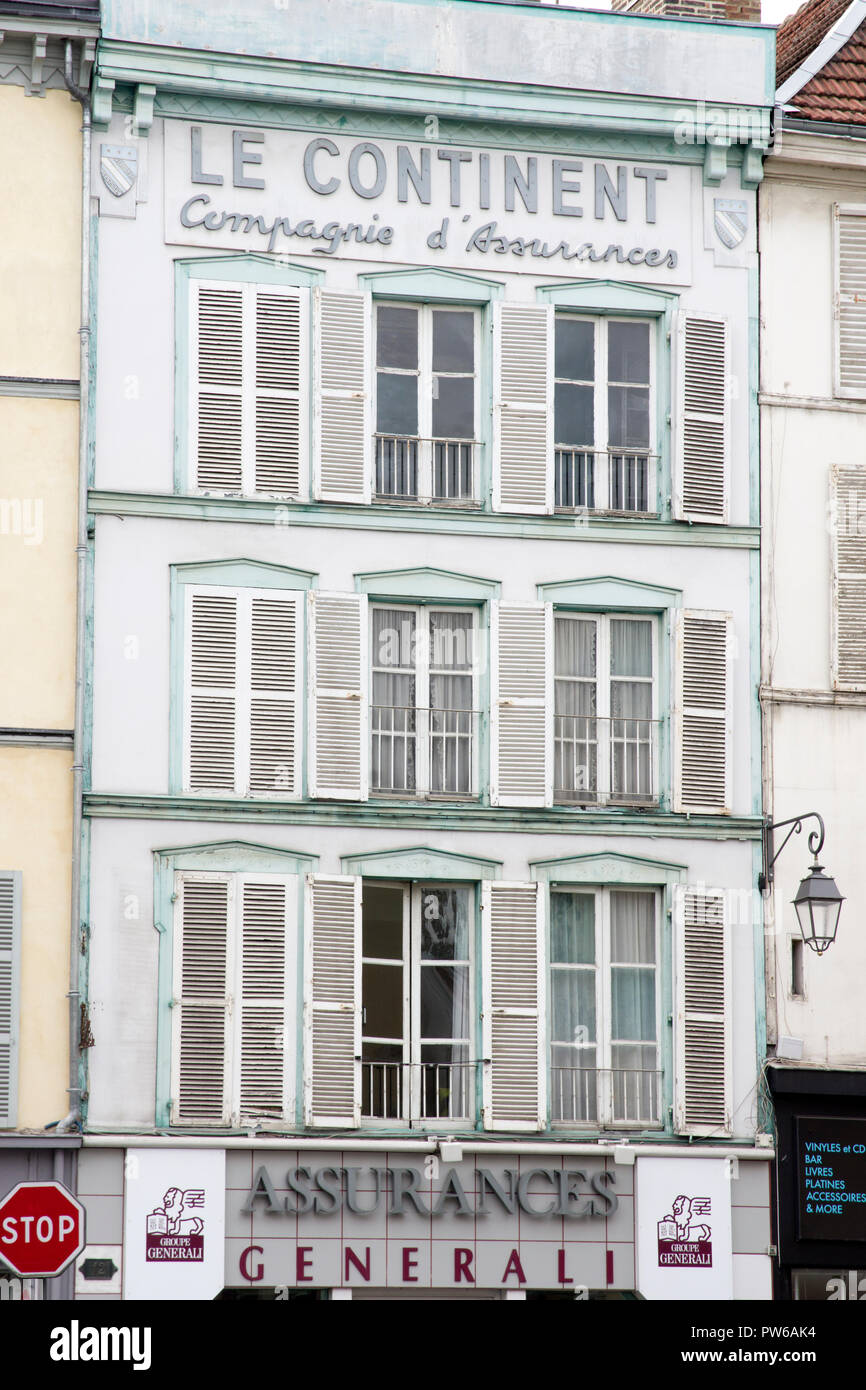 Le continente assurance building, Troyes Foto de stock