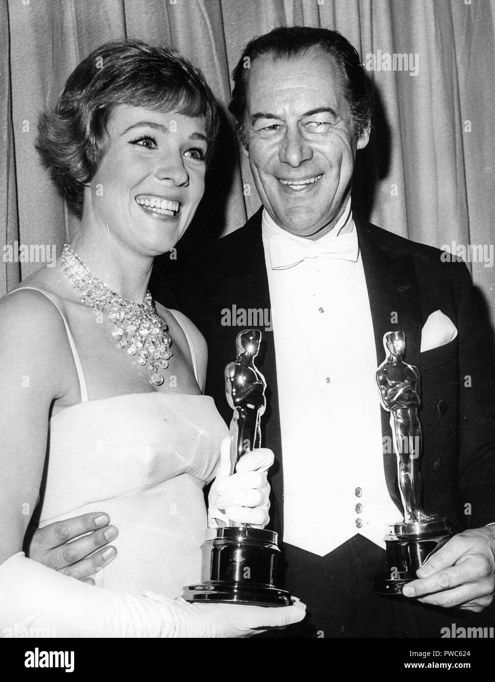 Julie Andrews y Rex Harrison, Premios de la Academia, 1965 Foto de stock