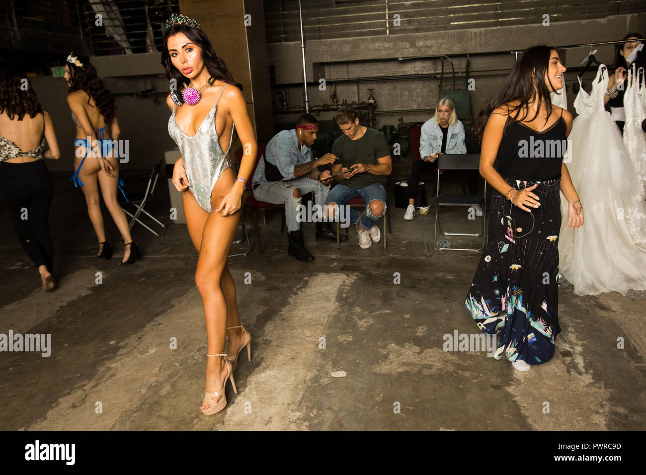 Natalia Kelman, Backstage en corazones de Arte Fashion show - La Semana de la moda - 10/14/2018 en el Majestic, el centro de Los Angeles, California, EE.UU. @supernata Foto de stock