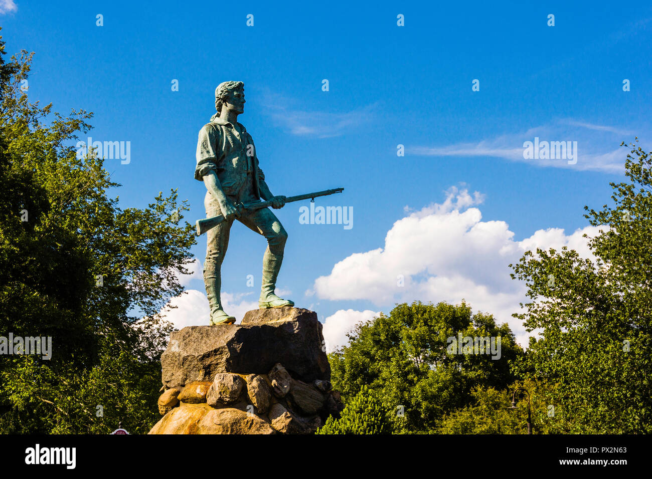 El Minuteman estatua Lexington Battle Green _ Lexington, Massachusetts, EE.UU. Foto de stock