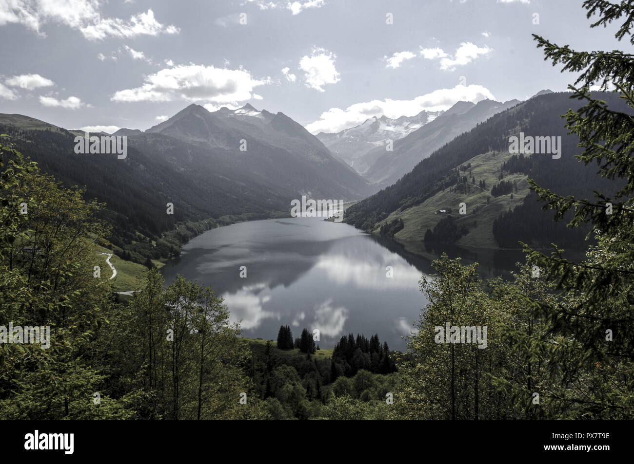 Lago alpino, Austria, Tirol Foto de stock