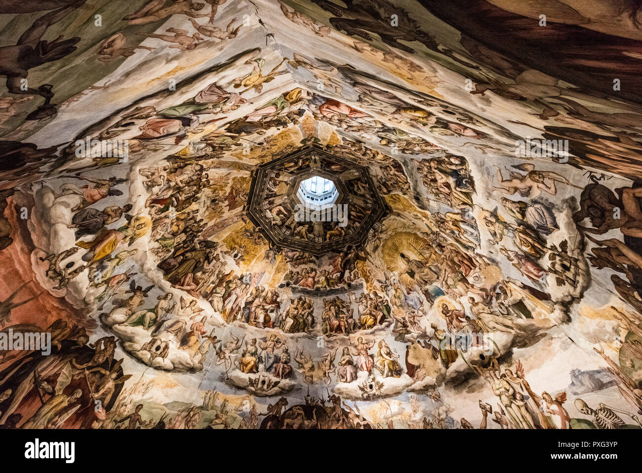 Detalle del techo de la Catedral de Duomo de Florencia, la Catedral de Santa María de la flor, Florencia, Italia, Europa Marzo 08, 2018 Foto de stock