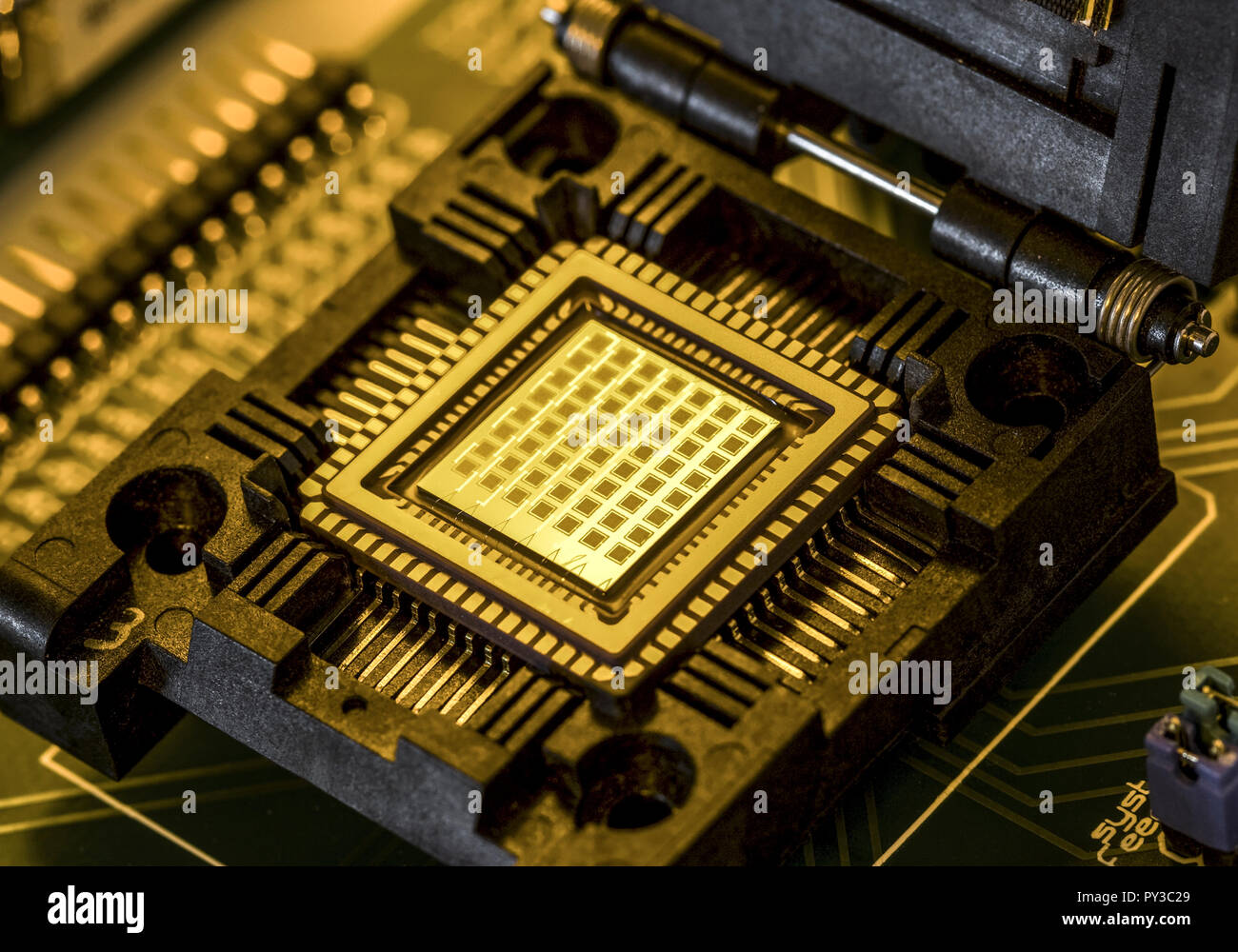 Mit Brennstoffzellen Mikrochip, Energieversorgung chipintegrierte Foto de stock