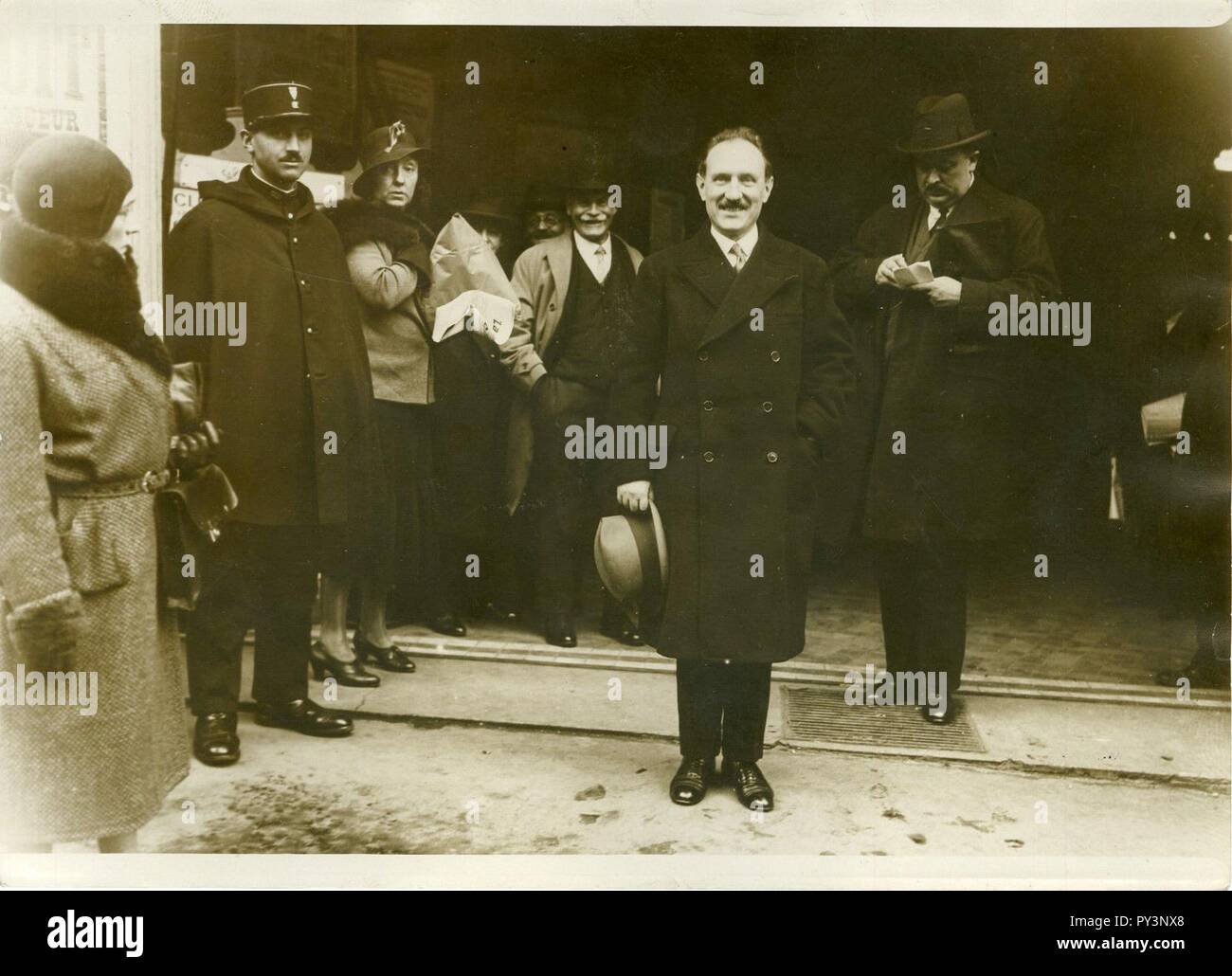 Camille chautemps fotografías e imágenes de alta resolución Alamy