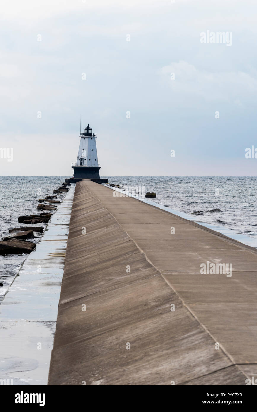 Faro Pierhead Ludington Norte, Lago Michigan, Ludington, Michigan. Foto de stock