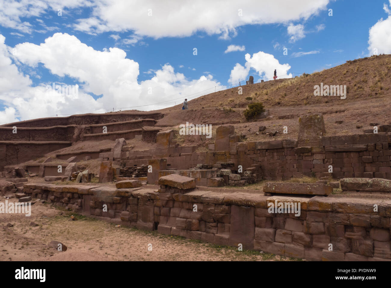 Detalle de la pared en las ruinas de Tiwanaco en Bolivia cerca de la paz. Cultura y arqueología Foto de stock