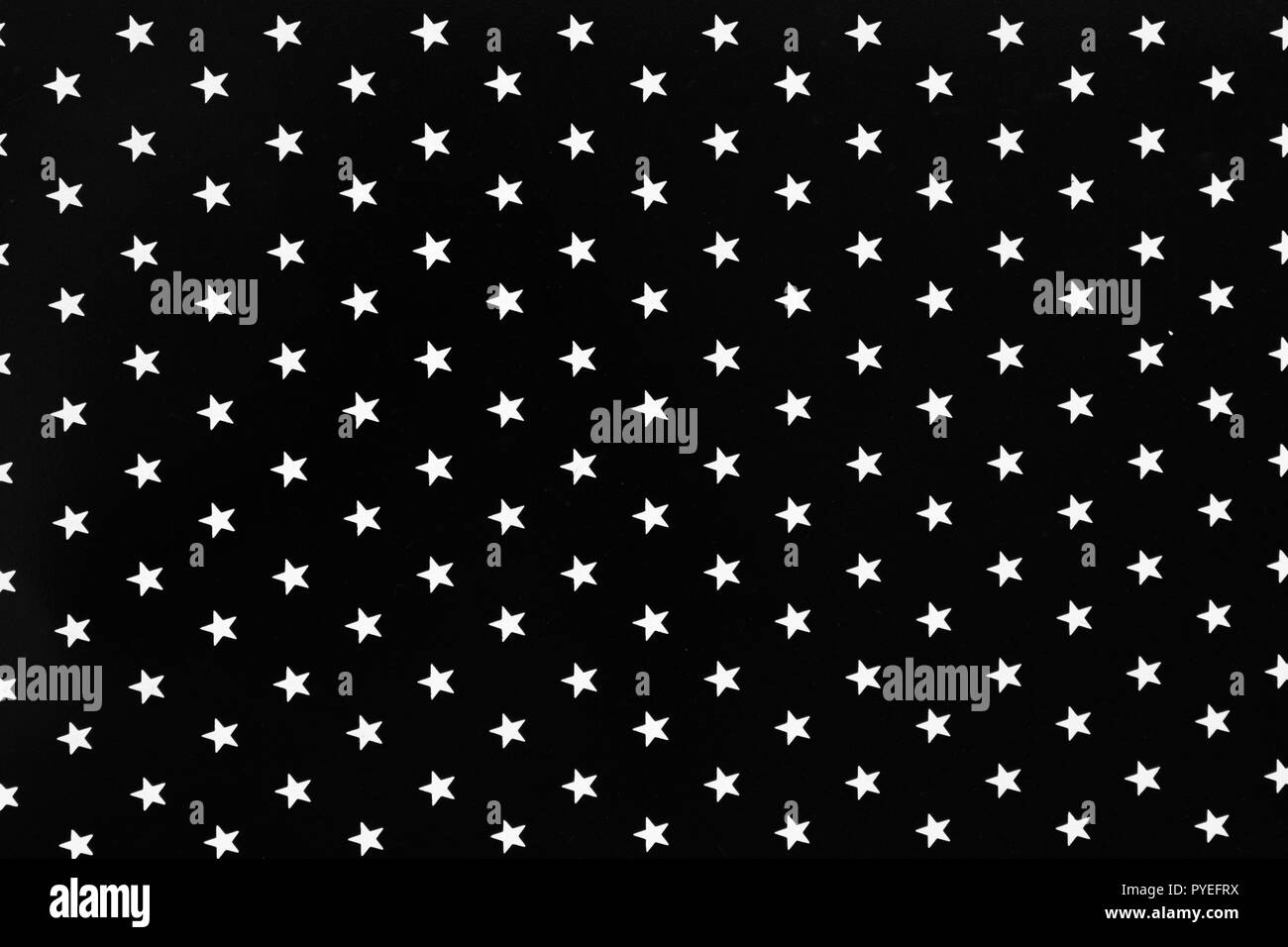 Estrellas blancas sobre un fondo negro. Foto de stock