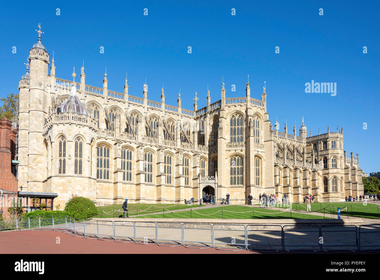 La Capilla de St George, Bajar Ward, El Castillo de Windsor, Windsor, Berkshire, Inglaterra, Reino Unido Foto de stock