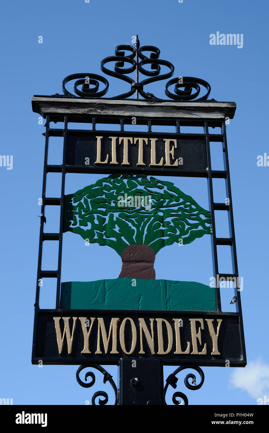 Signo de aldea, Little Wymondley, Hertfordshire Foto de stock