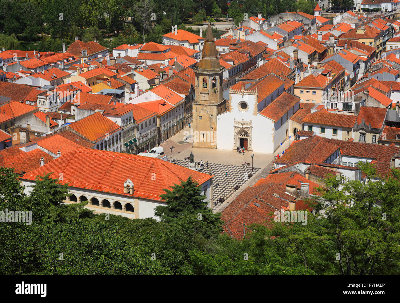 Tomar, Portugal. Vistas del centro histórico de la 12thcentury