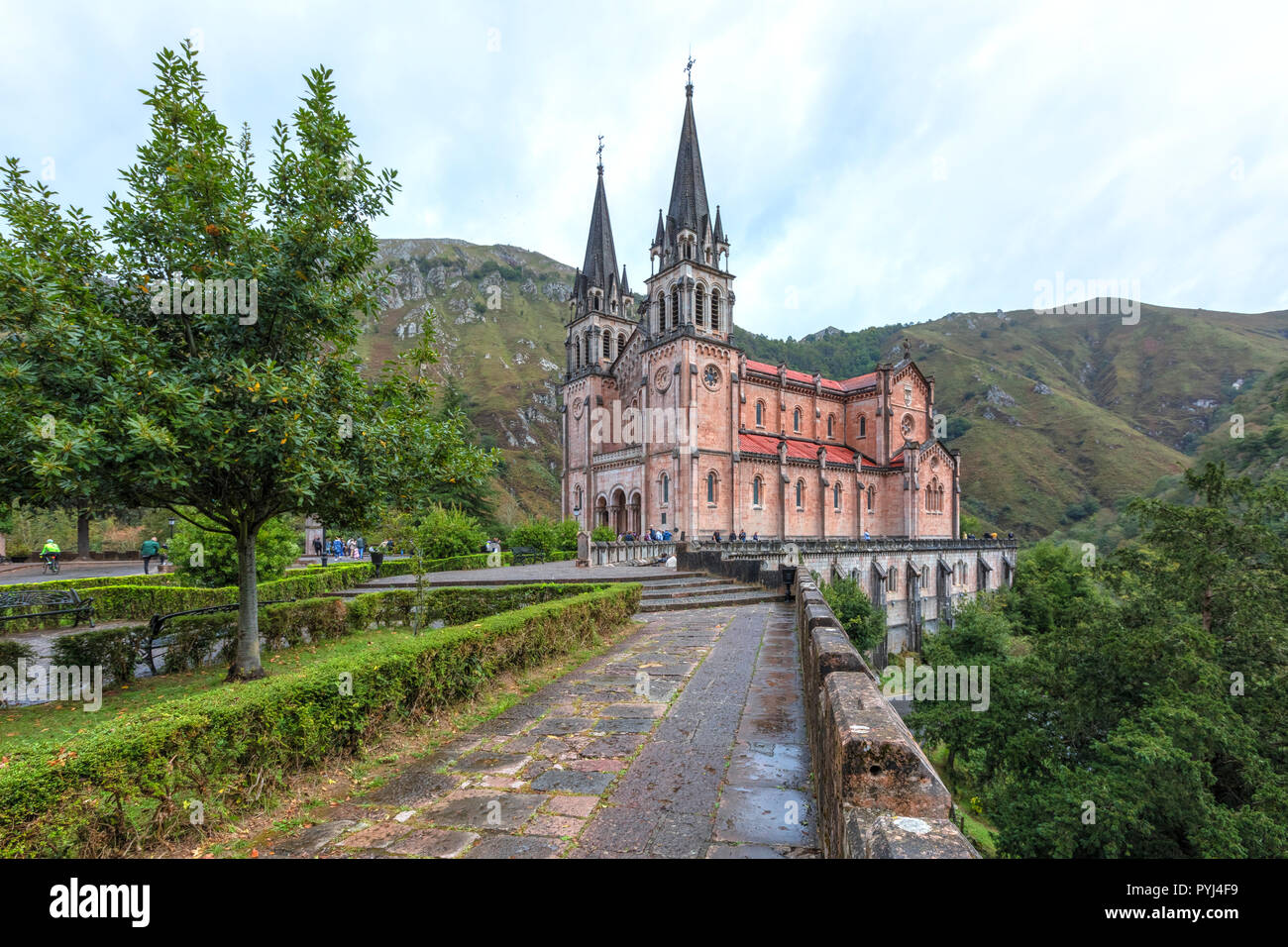 Covadonga, Picos de Europa, Asturias, España, Europa Foto de stock