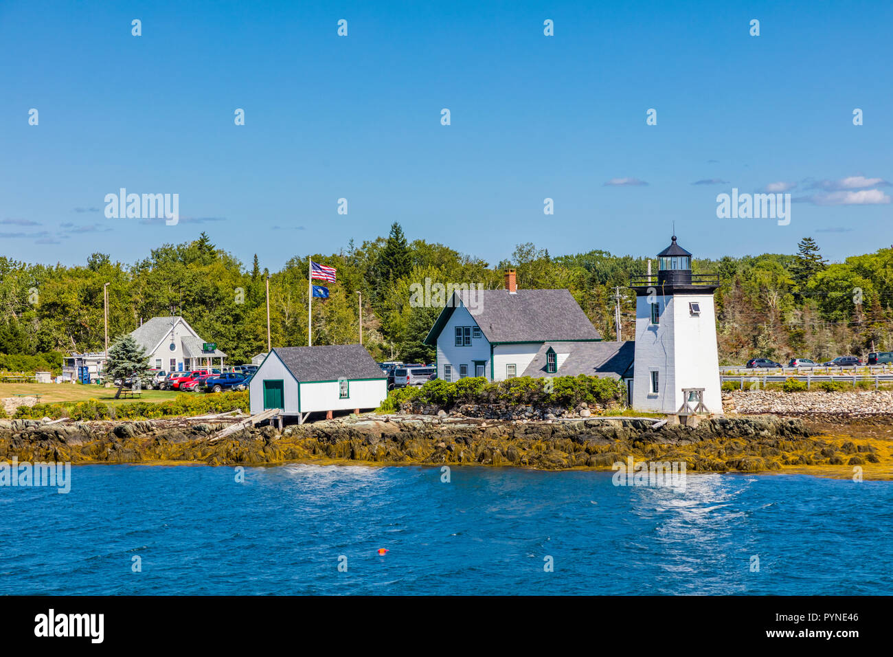 Grindle Punto Luz en Islesboro isla en la Bahía de Penobscot de Maine en los Estados Unidos Foto de stock