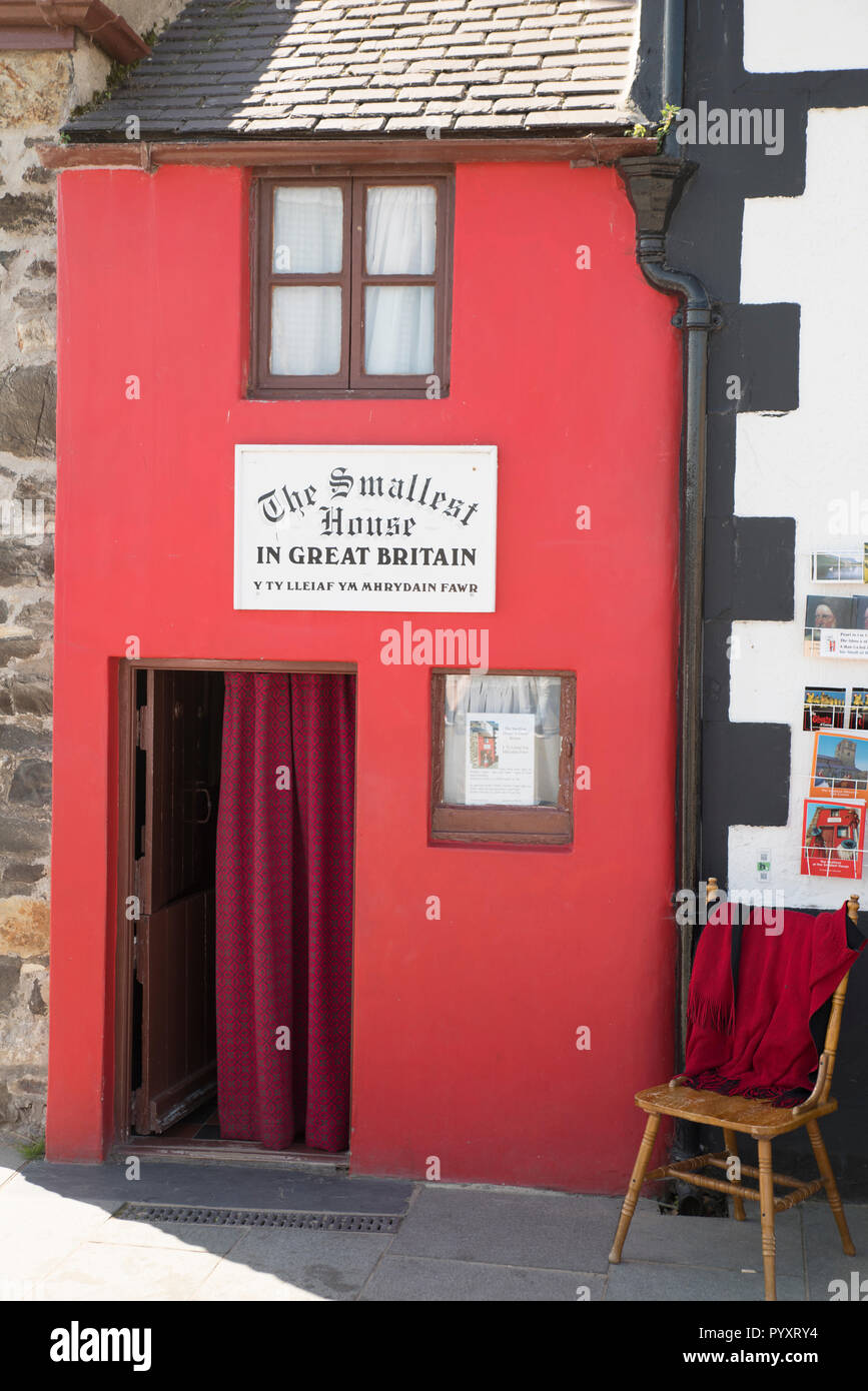 'La casa más pequeña de Gran Bretaña" aka Quay House, en Conwy, Gales Foto de stock