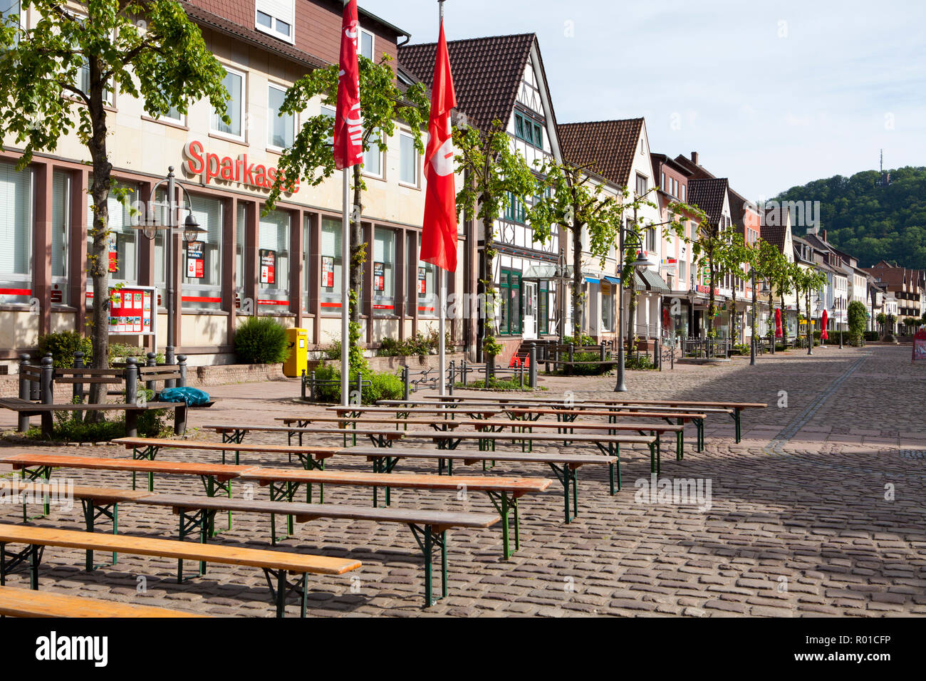 Paisaje urbano de Bodenwerder, cuna del Barón Muenchhausen, Weserbergland, Baja Sajonia, Alemania, Europa Foto de stock