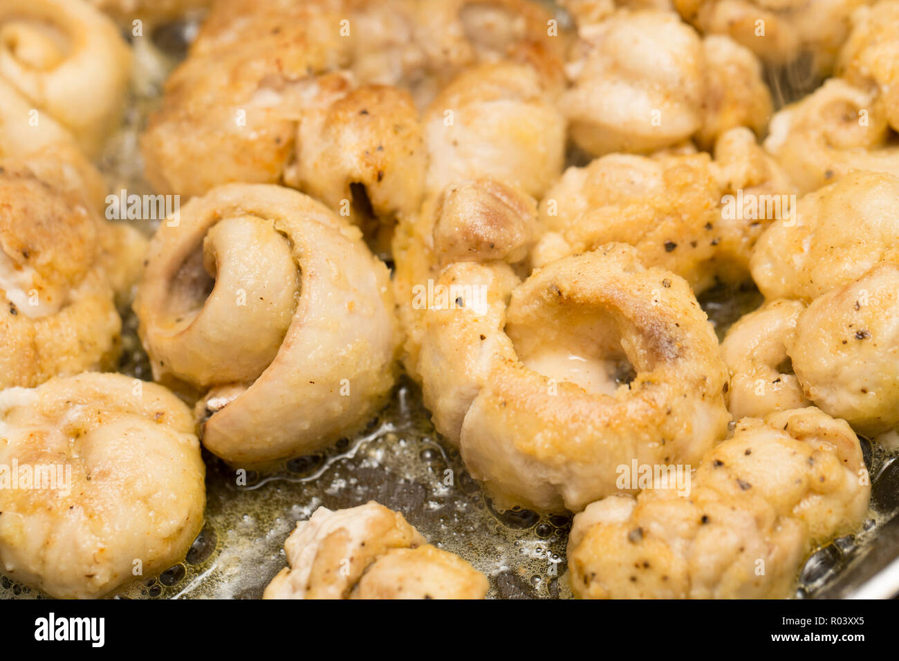 Huevas de pescado blanqueadas fotografías e imágenes de alta resolución