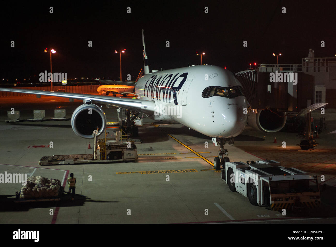 03.06.2018 - Singapur, República de Singapur, Asia - un Airbus A350 de Finnair pasajero avión está estacionado en una puerta en el aeropuerto de Changi de Singapur. Foto de stock