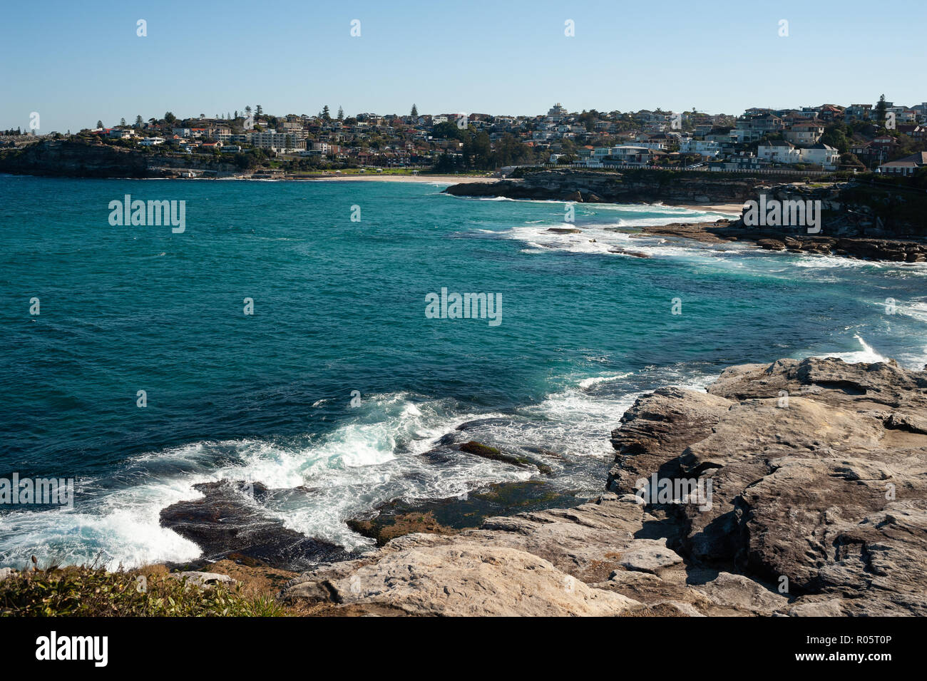Sydney (Australia), vista desde la distancia a la playa de Bronte Foto de stock