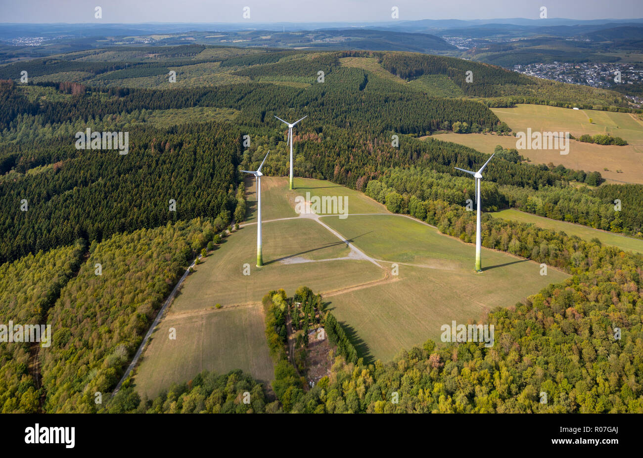 Windkraftanlage Luftaufnahme Salchendorf Windenergie,,,, , Netphen naturverträgliche Energie, Siegerland, Kreis Siegen-Wittgenstein, Nordrhein-Westfal Foto de stock