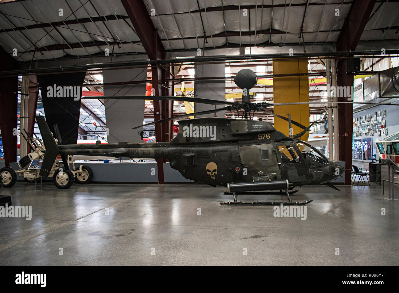 OH-58 Kiowa, Pima Air & Space Museum. Tucson, Arizona. Ee.Uu. Foto de stock