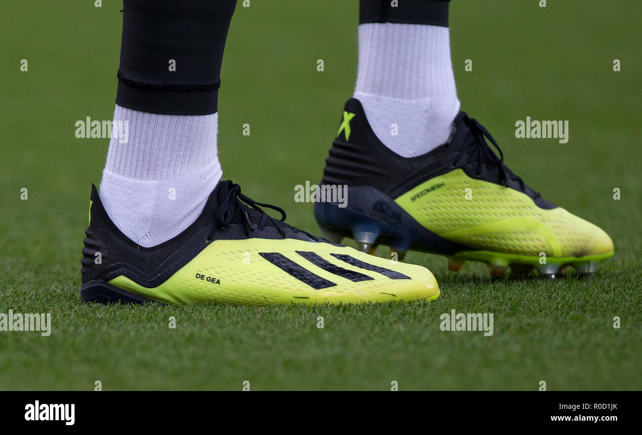 Bournemouth, Reino Unido. 03Rd Nov, 2018. Las botas de fútbol Adidas x del  portero David de Gea de Man Utd durante el partido de Liga Premier entre  Bournemouth y el Manchester United