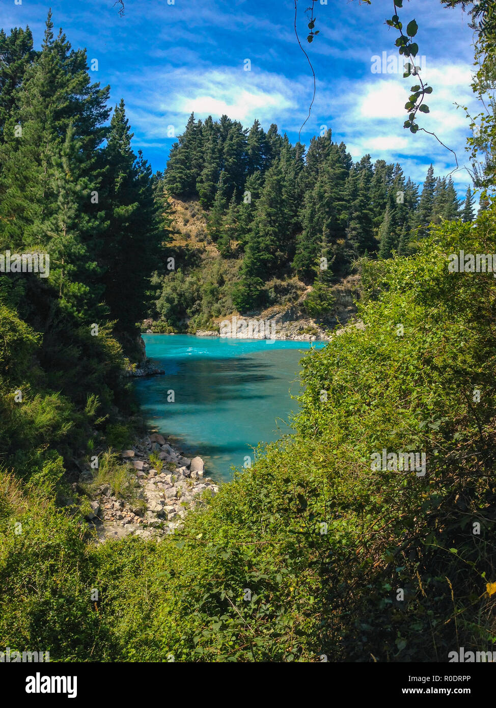 Pintoresco Rakaia Gorge y Rakaia River, en la Isla del Sur de Nueva Zelanda Foto de stock