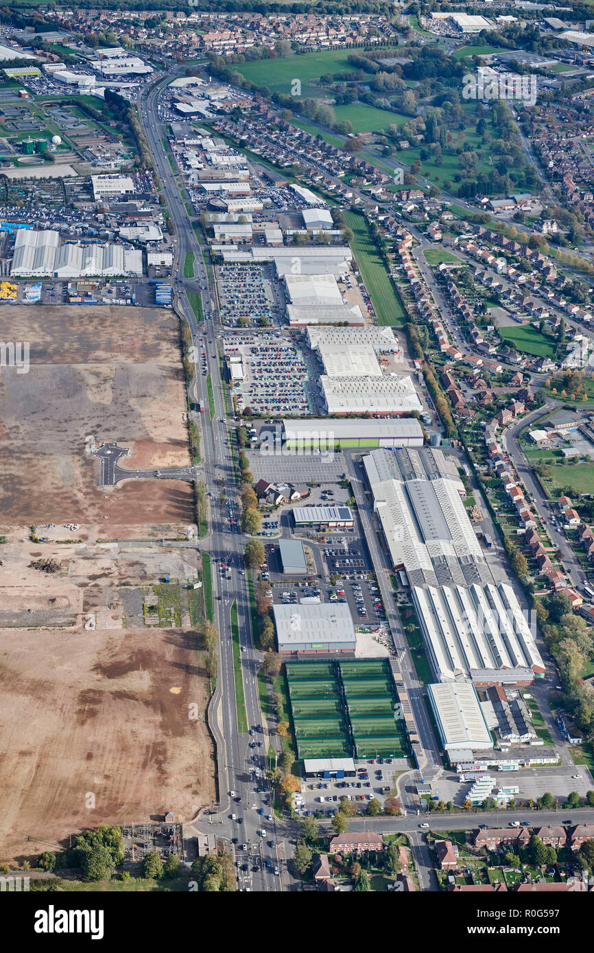Vista aérea de Wheatley Hall Road, Doncaster, principal fuera de la ciudad, área de venta minorista, South Yorkshire, Norte de Inglaterra, Reino Unido. Foto de stock
