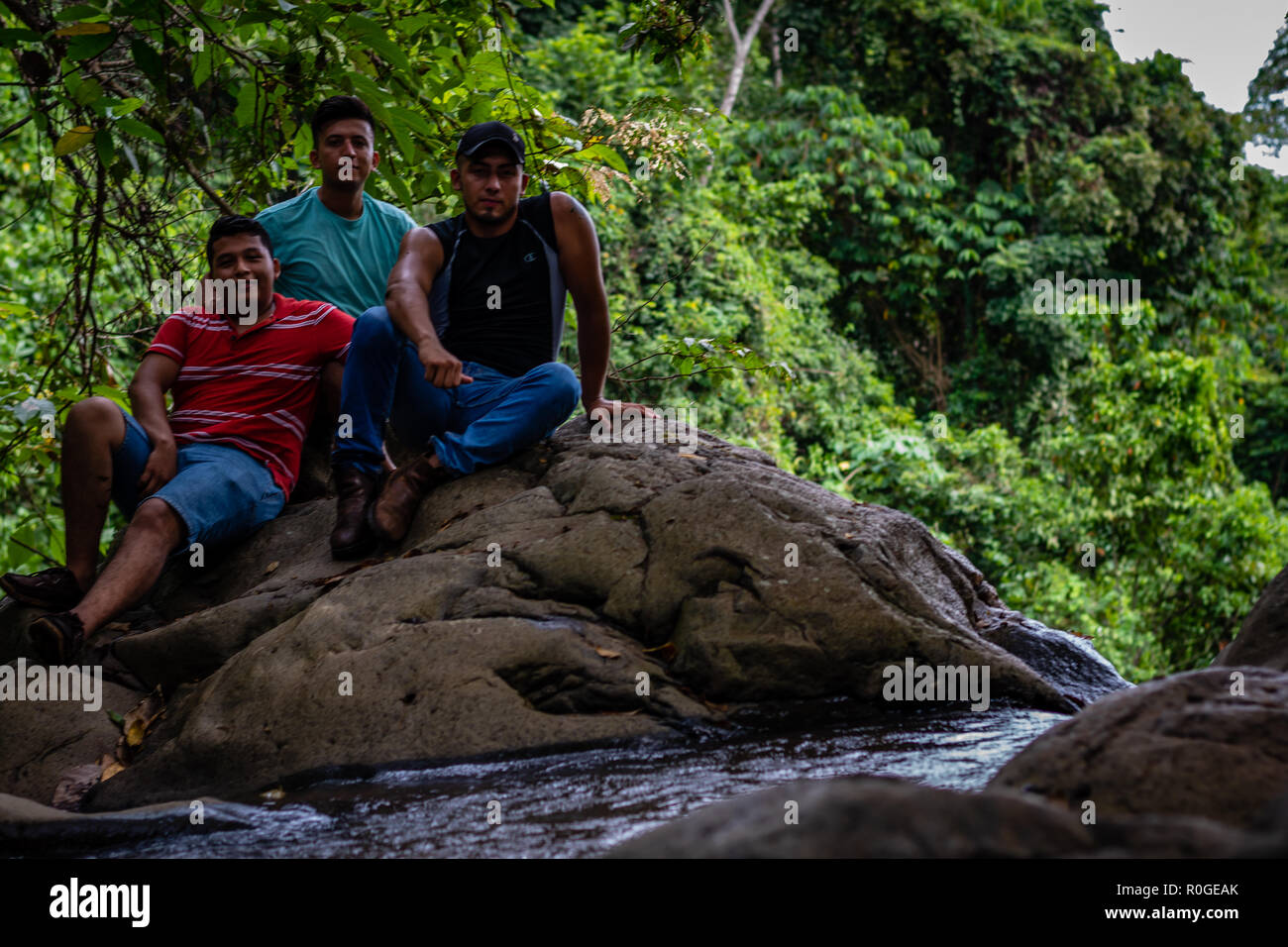 Hombres Guatemaltecos Fotografías E Imágenes De Alta Resolución Alamy 4483