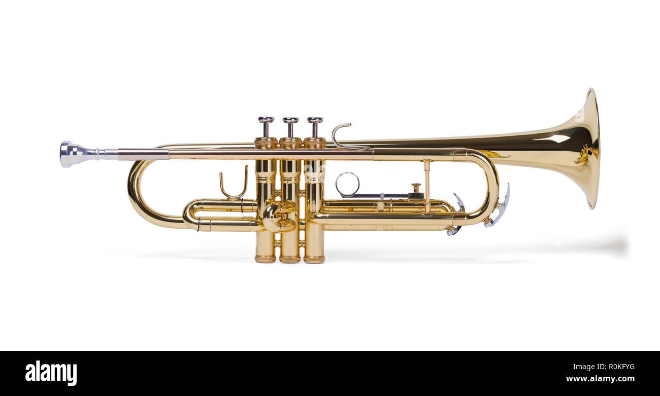 Vista lateral completo de trompeta de latón aislado sobre fondo blanco. Foto de stock