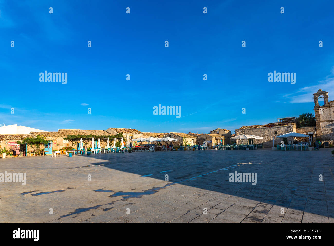 Marzamemi es uno de los más bellos pueblos de Italia mar 20. Marzamemi es un municipio de la Provincia de Siracusa, Sicilia. Italia. Foto de stock