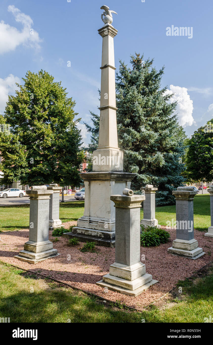 Monumento en la plaza principal de Lancaster, Wisconsin Fotografía de