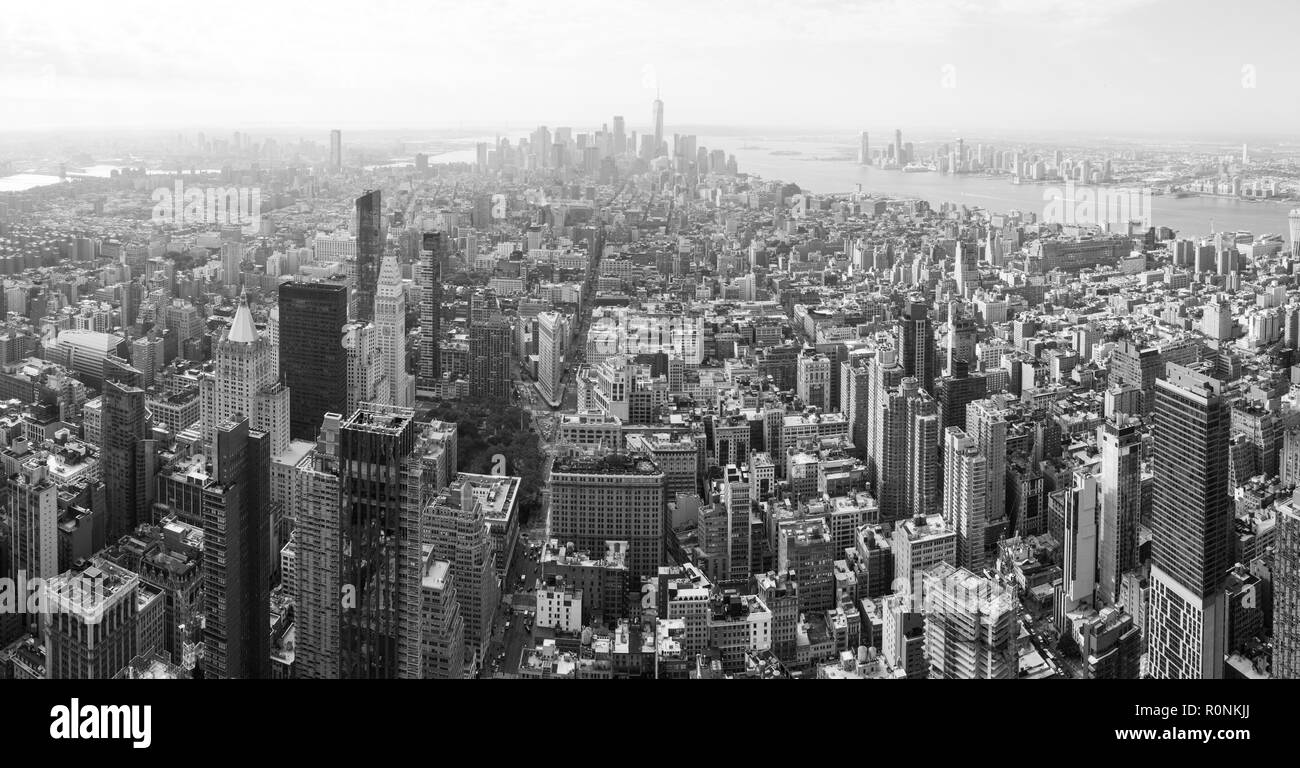 El sur vista desde el Empire State Building en Manhattan, Ciudad de Nueva York, Estados Unidos de América. Nosotros, EE.UU. Foto de stock