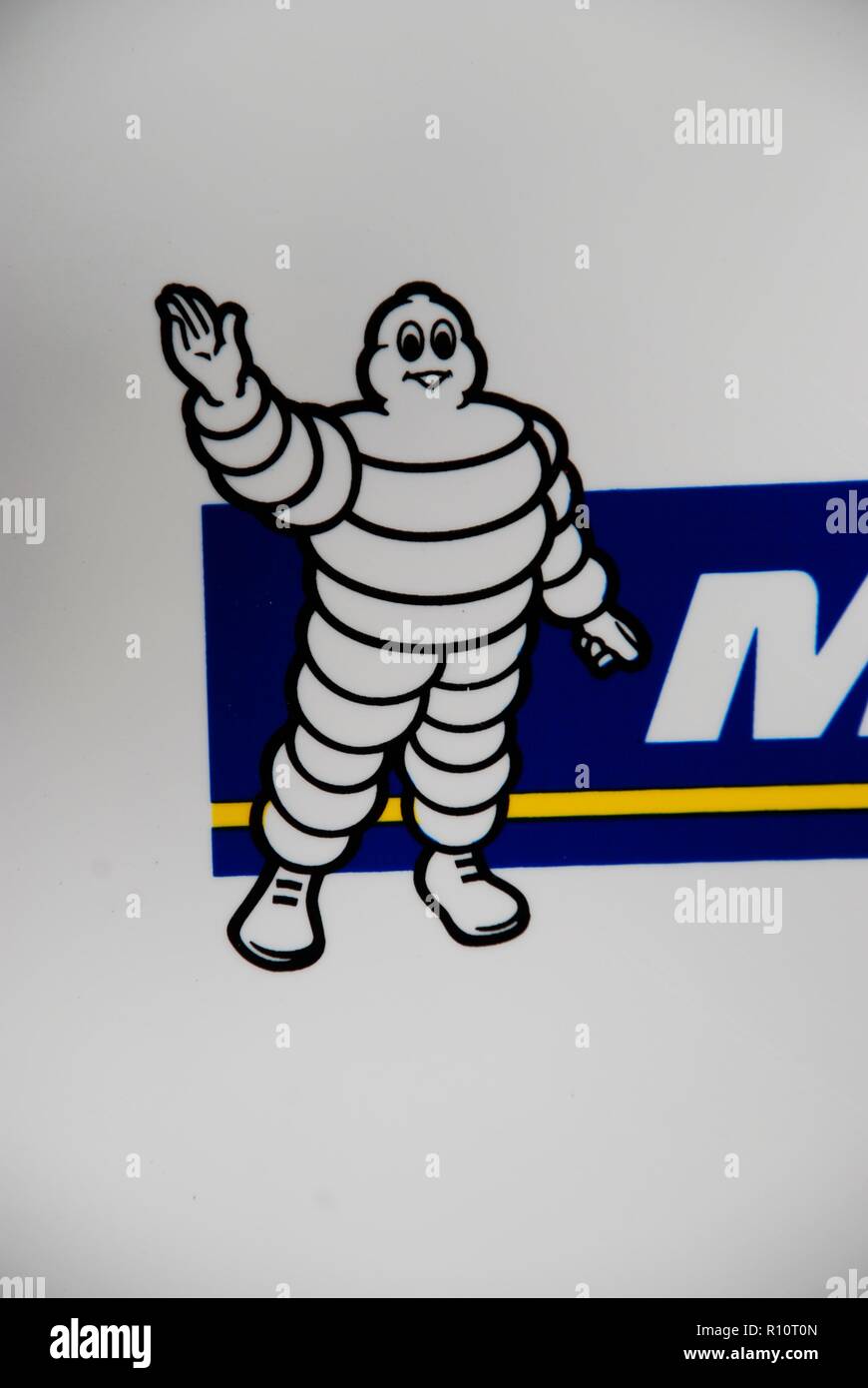 Michelin Tyres Logo Fotos E Imagenes De Stock Alamy
