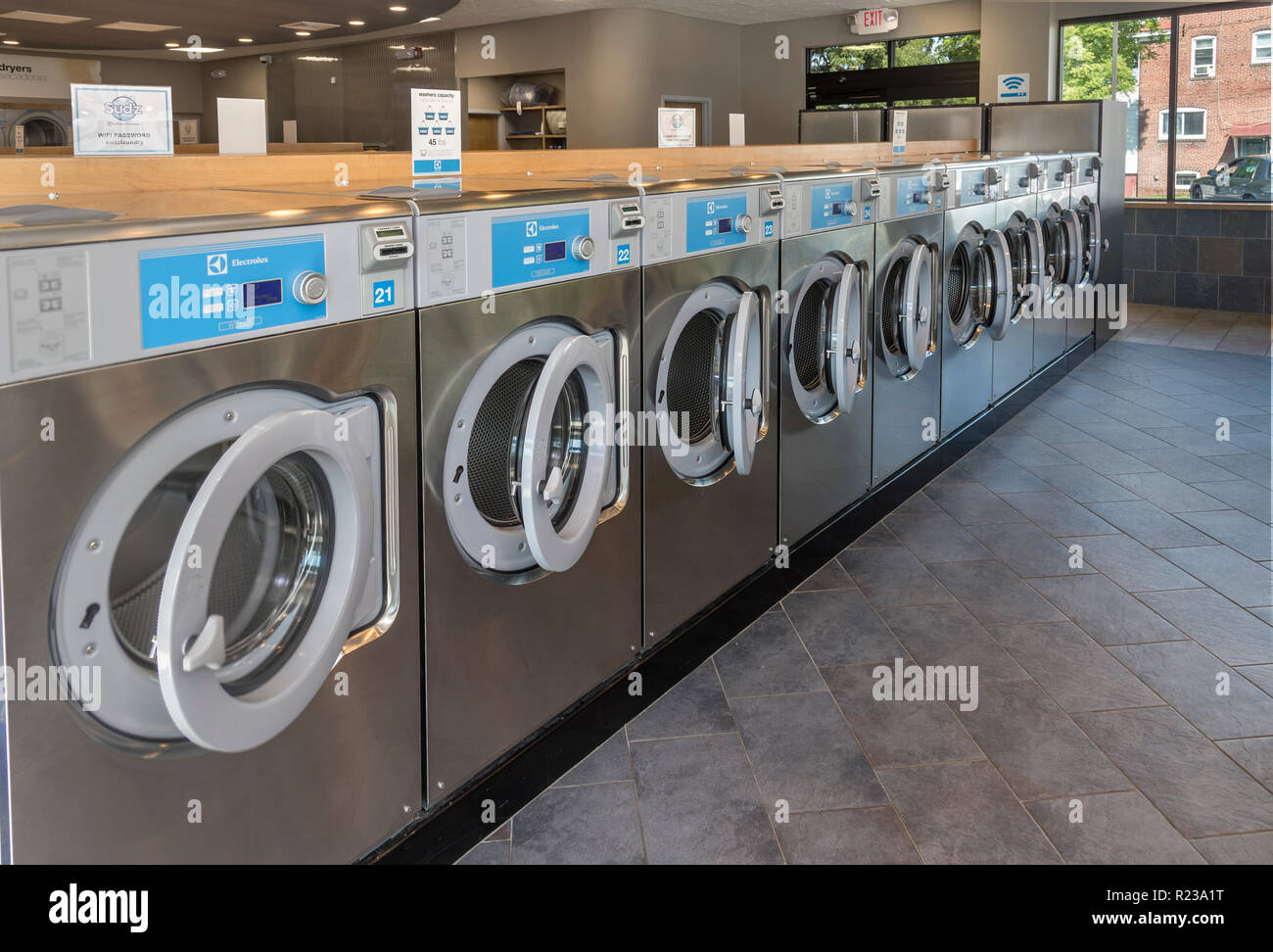 Las máquinas de lavandería, EE.UU. Foto de stock