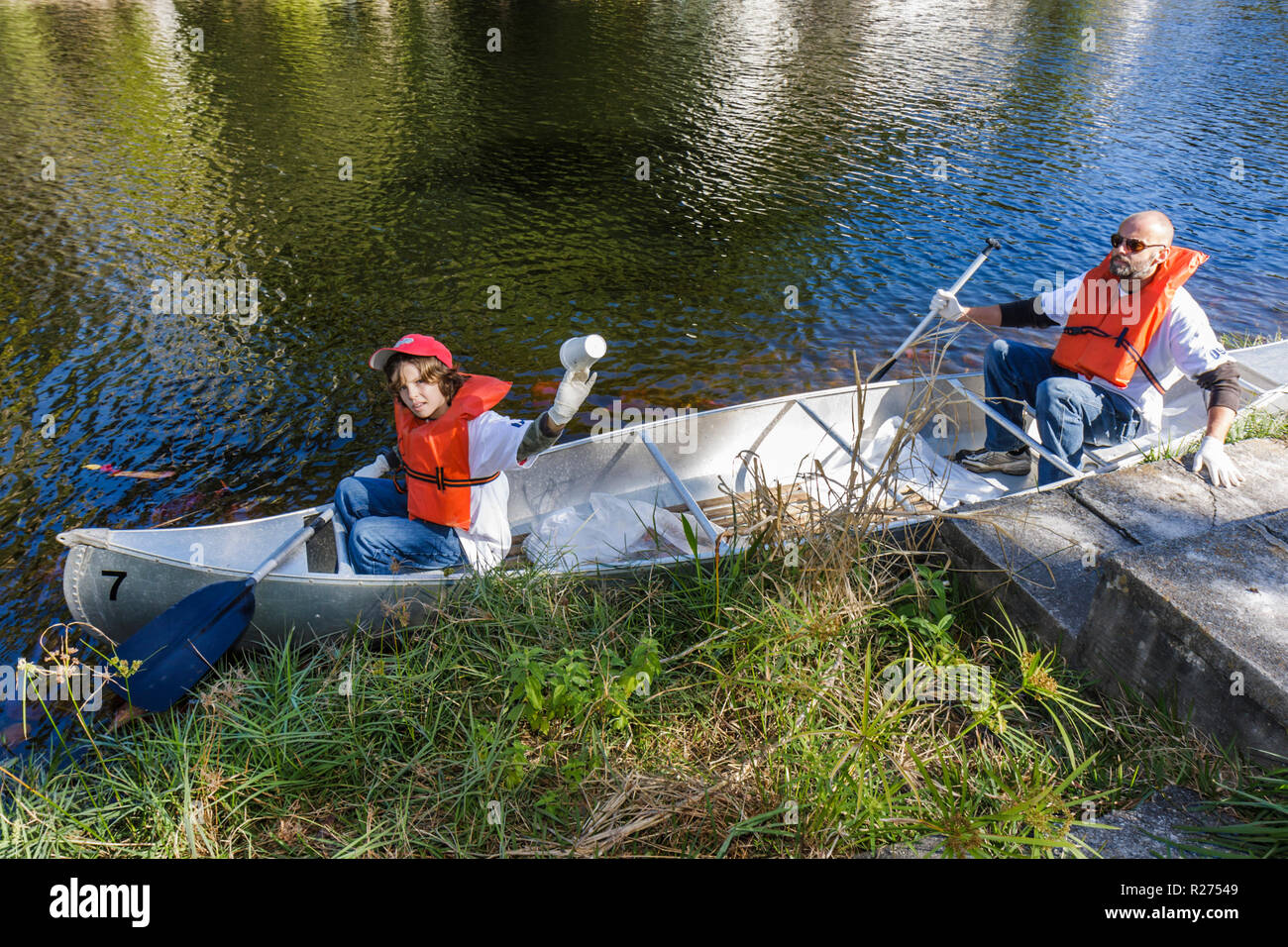 Miami Florida,Oakland Grove,Día Anual del Agua en Little River Limpieza