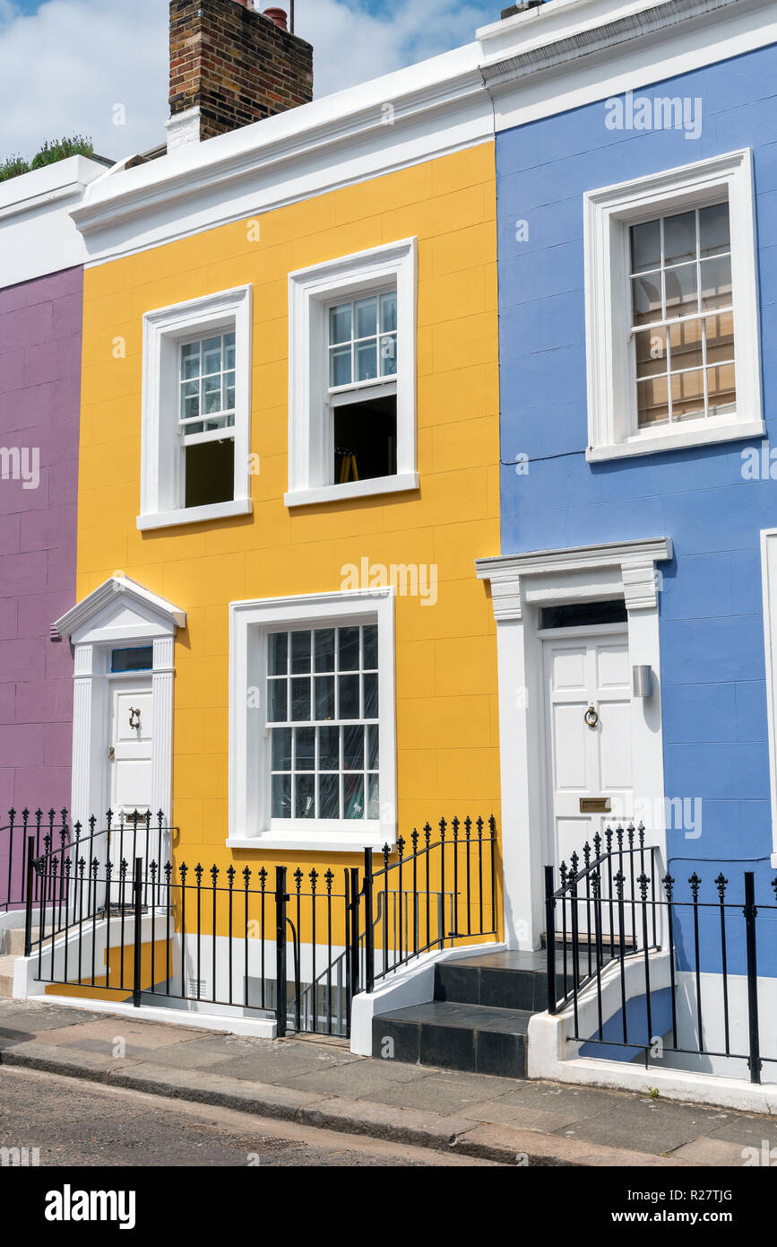 Hileras de casas de colores pastel fotografías e imágenes de alta resolución Alamy