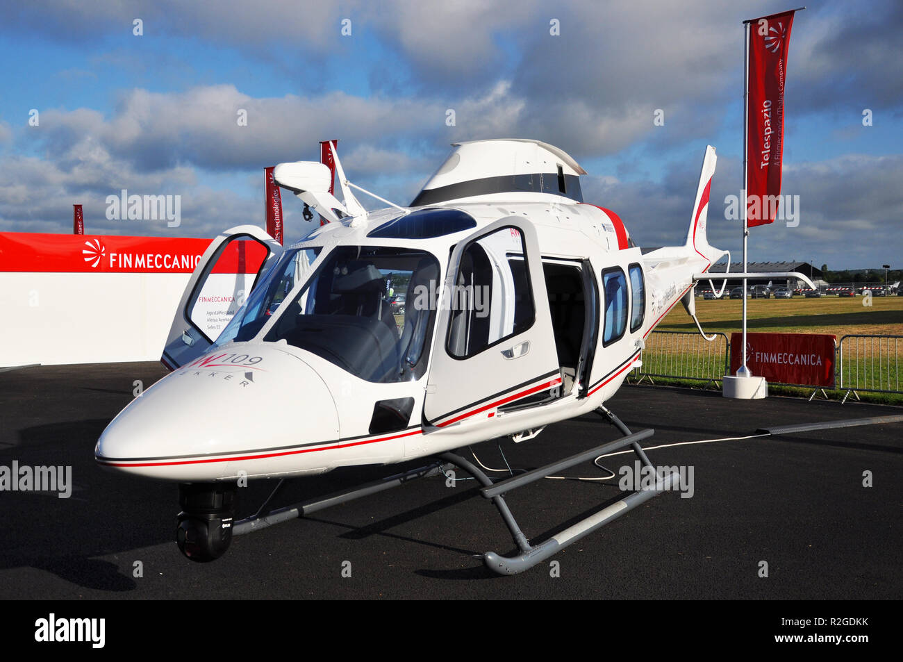 Helicopter landing gear fotografías e imágenes de alta resolución Alamy
