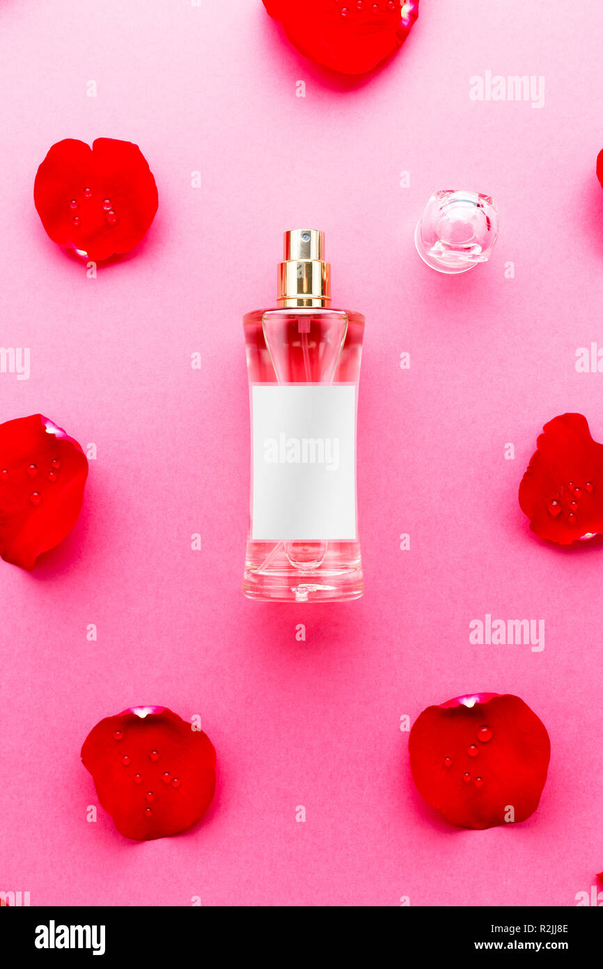 Perfume de pasion fotografías e imágenes de alta resolución - Alamy