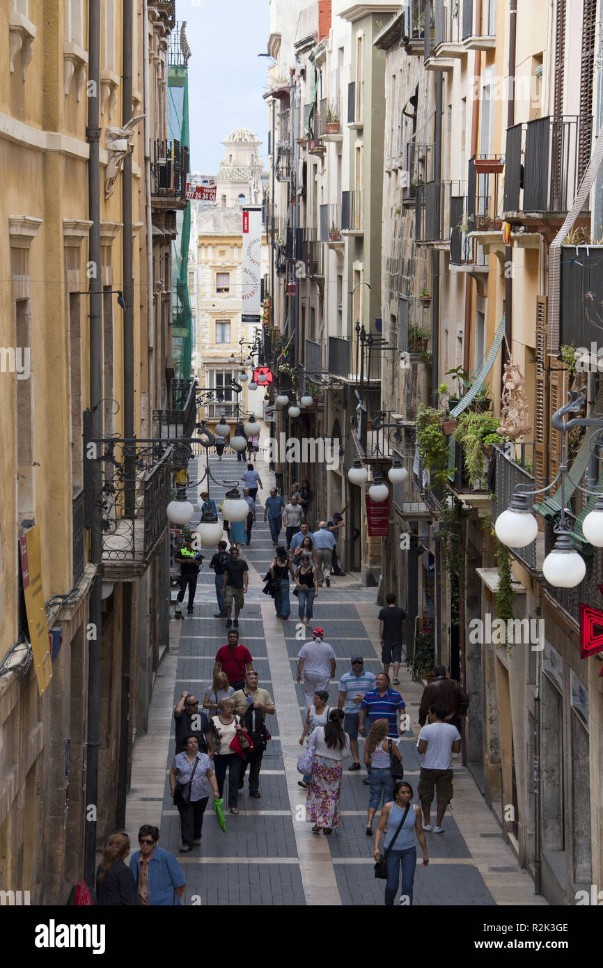 España, zona peatonal de Tarragona, Foto de stock