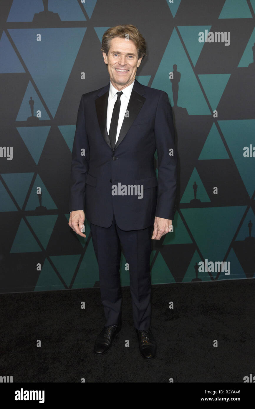 Willem Dafoe asiste a la Academia Anual 2018 Governors Awards en el Ray Dolby Ballroom en el Hollywood & Highland Center en Hollywood, CA, el domingo, 18 de noviembre de 2018. Foto de stock