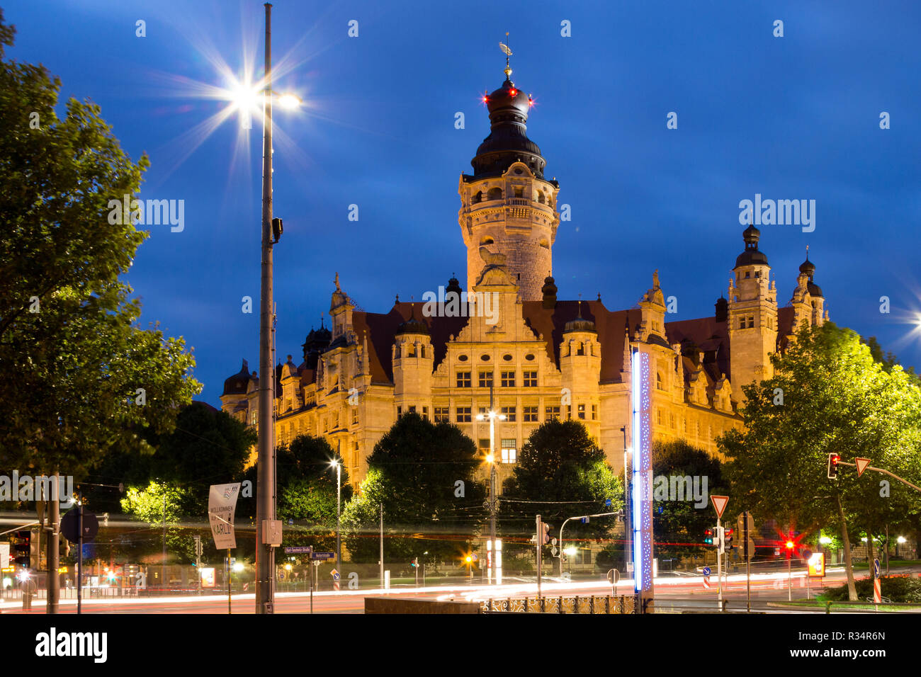 Nuevo Ayuntamiento de Leipzig (hora azul) Foto de stock