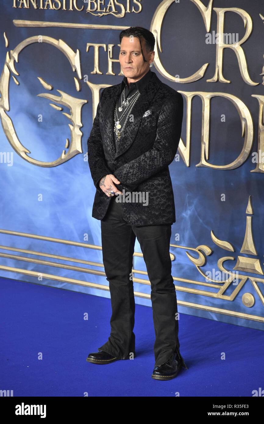 Johnny Depp,fantásticas bestias:Crímenes de Grindlewald,el Reino Unido estreno,Cineworld Leicester Square, Londres.UK Foto de stock