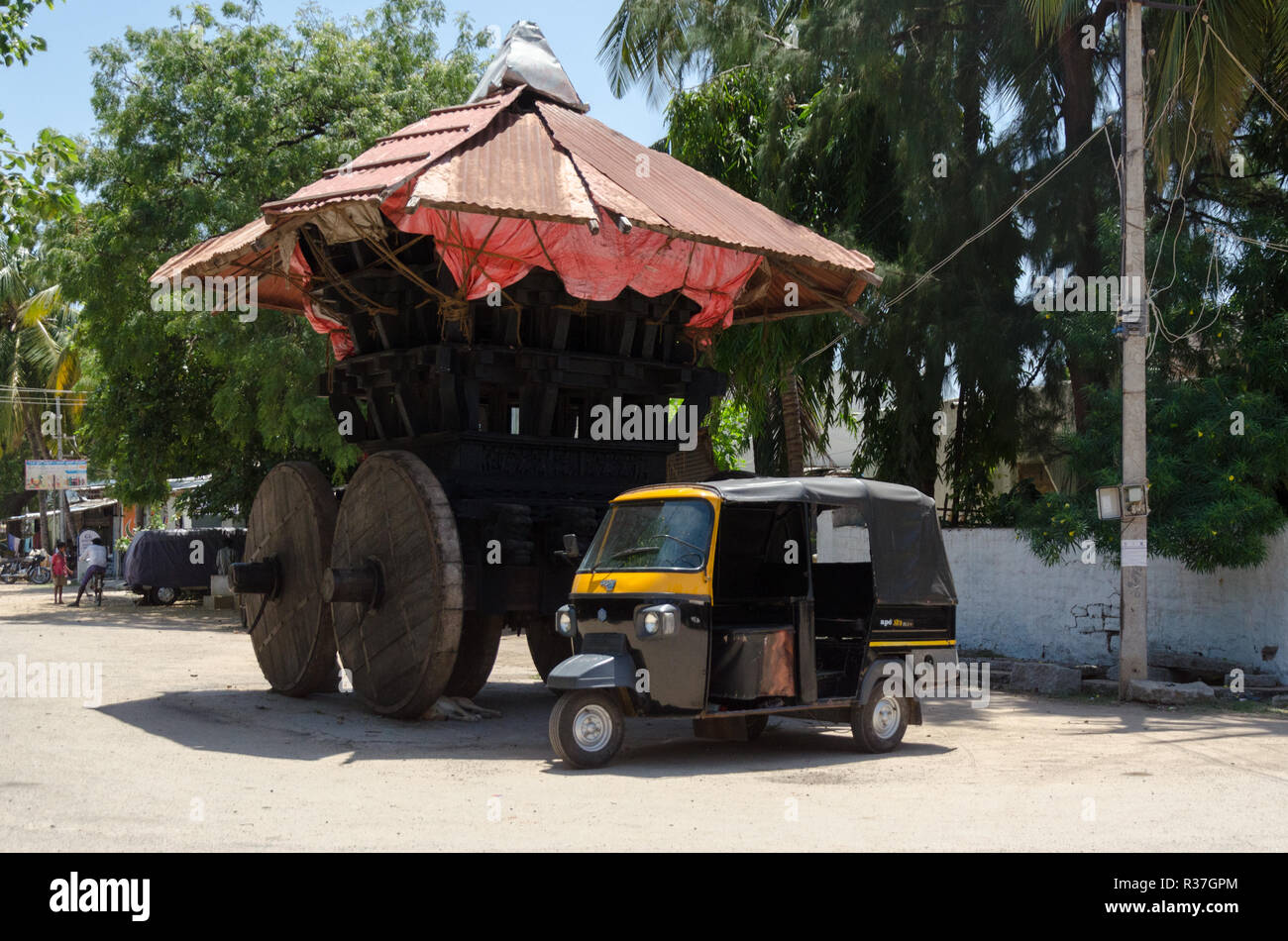 Chariot a madera, Anegundi Ranganatha, Karnataka, India Foto de stock