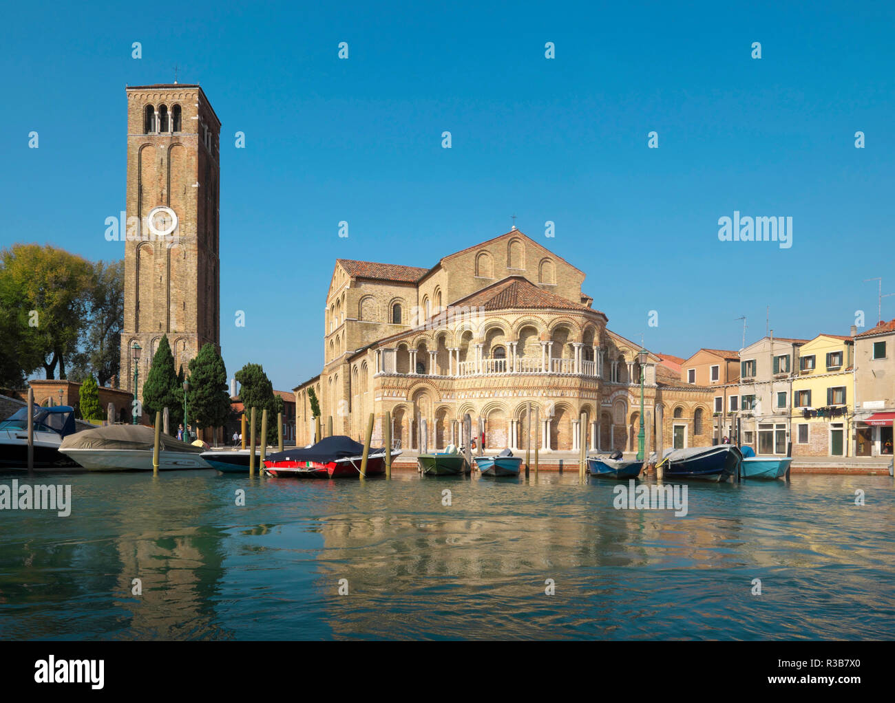 Basílica Santi Maria e Donato, Isla de Murano, Venecia, Véneto, Italia Foto de stock