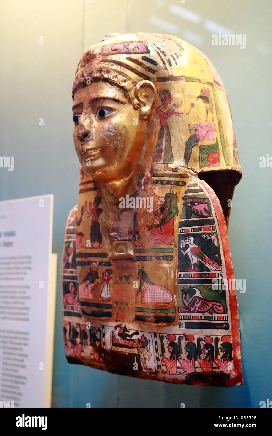 Sarcófago egipcio en el Museo Británico, Londres, Reino Unido. Foto de stock