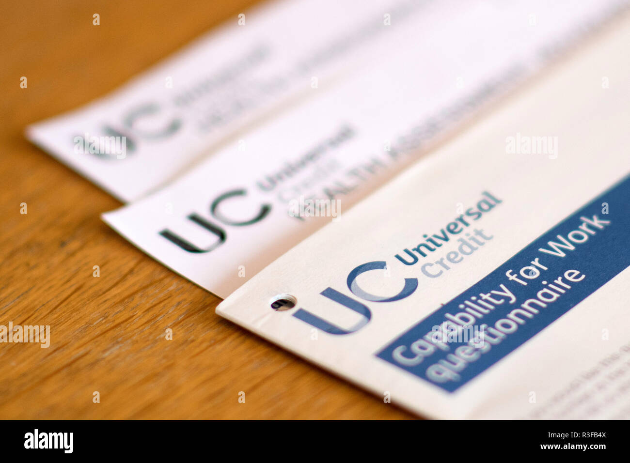 La imagen muestra una capacidad de crédito Universal para el trabajo cuestionario se rellena por una persona fuera del trabajo a largo plazo de la enfermedad. En el Reino Unido. Nov 18. Foto de stock