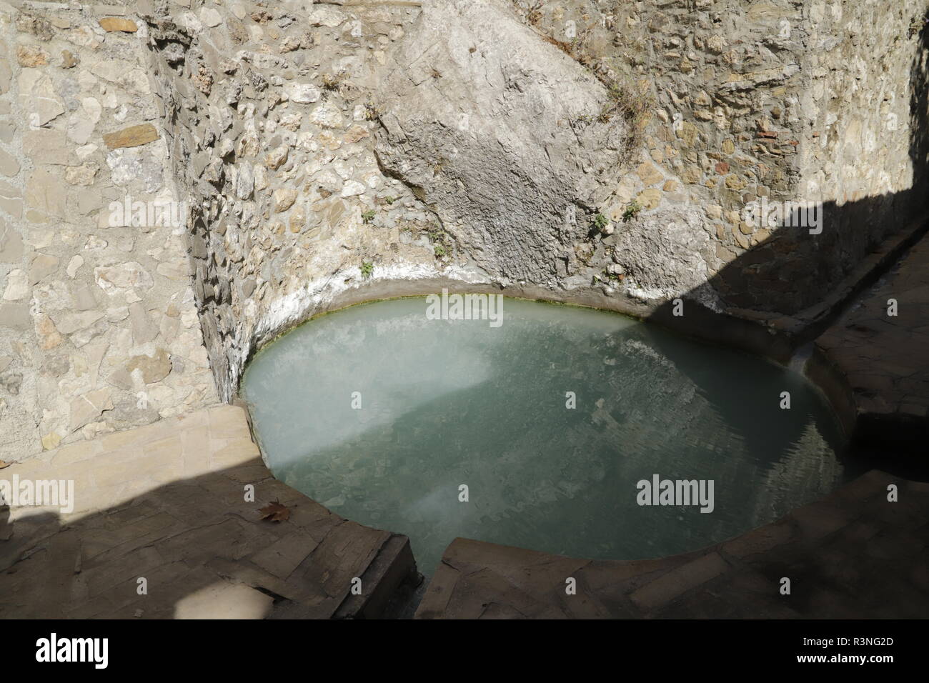 Los baños de Vilo, sulfito baños en Andalucía, España Fotografía de stock -  Alamy
