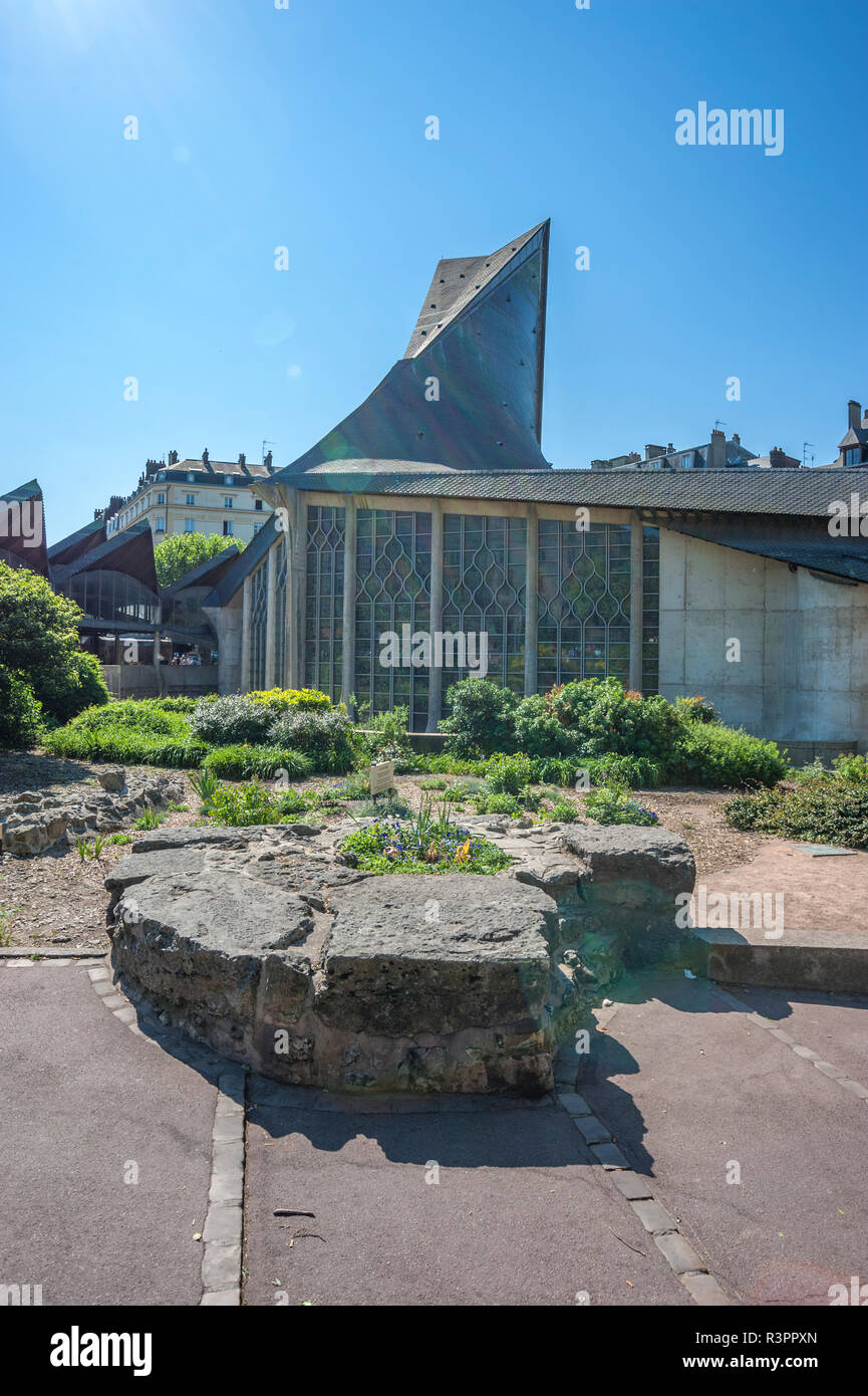 Juana de Arco quemada en juego ubicación, la Iglesia de Santa Juana de