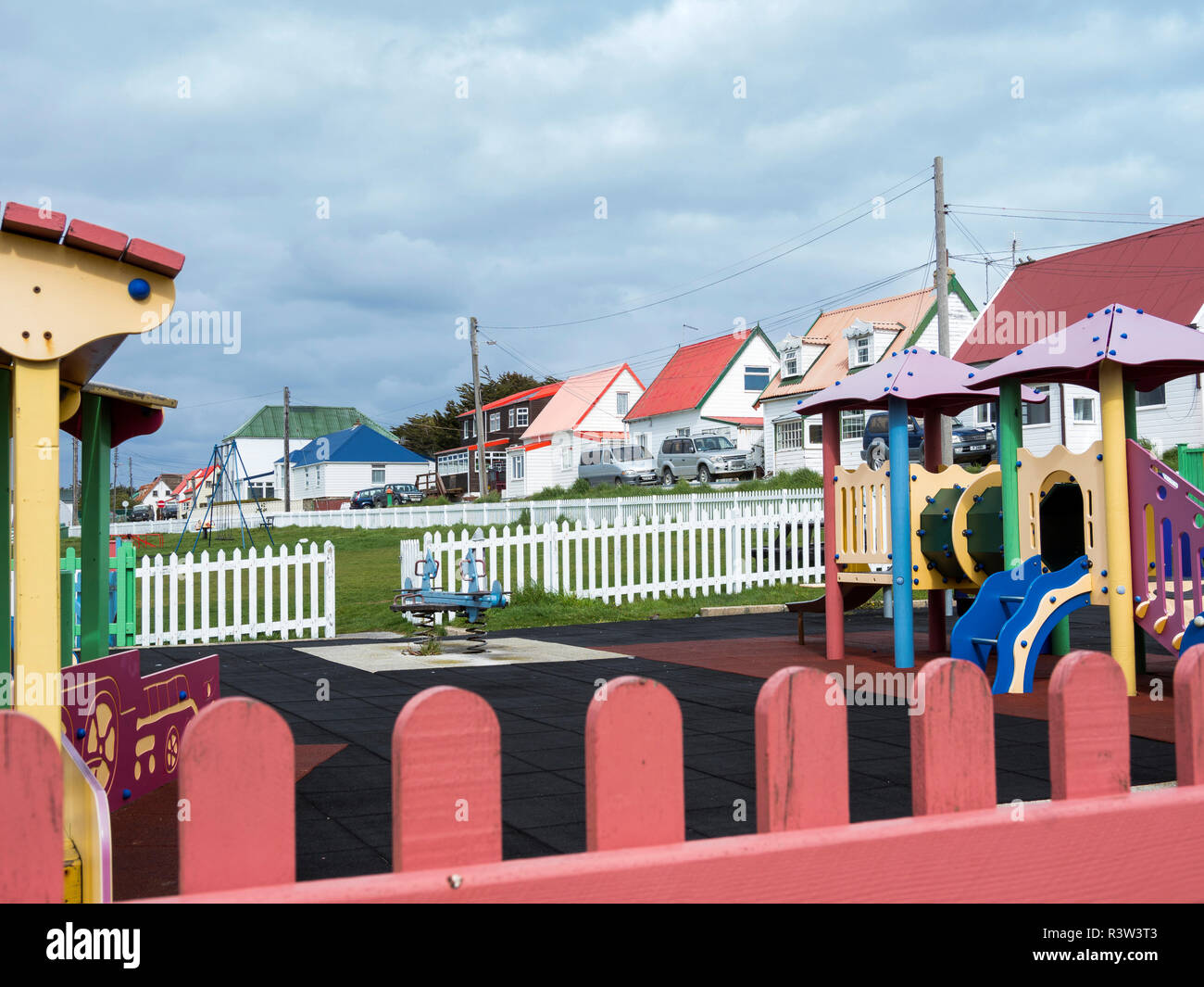 Casas de colonos, la antigua ciudad de Stanley, la capital de las Islas Malvinas. (Uso Editorial solamente) Foto de stock