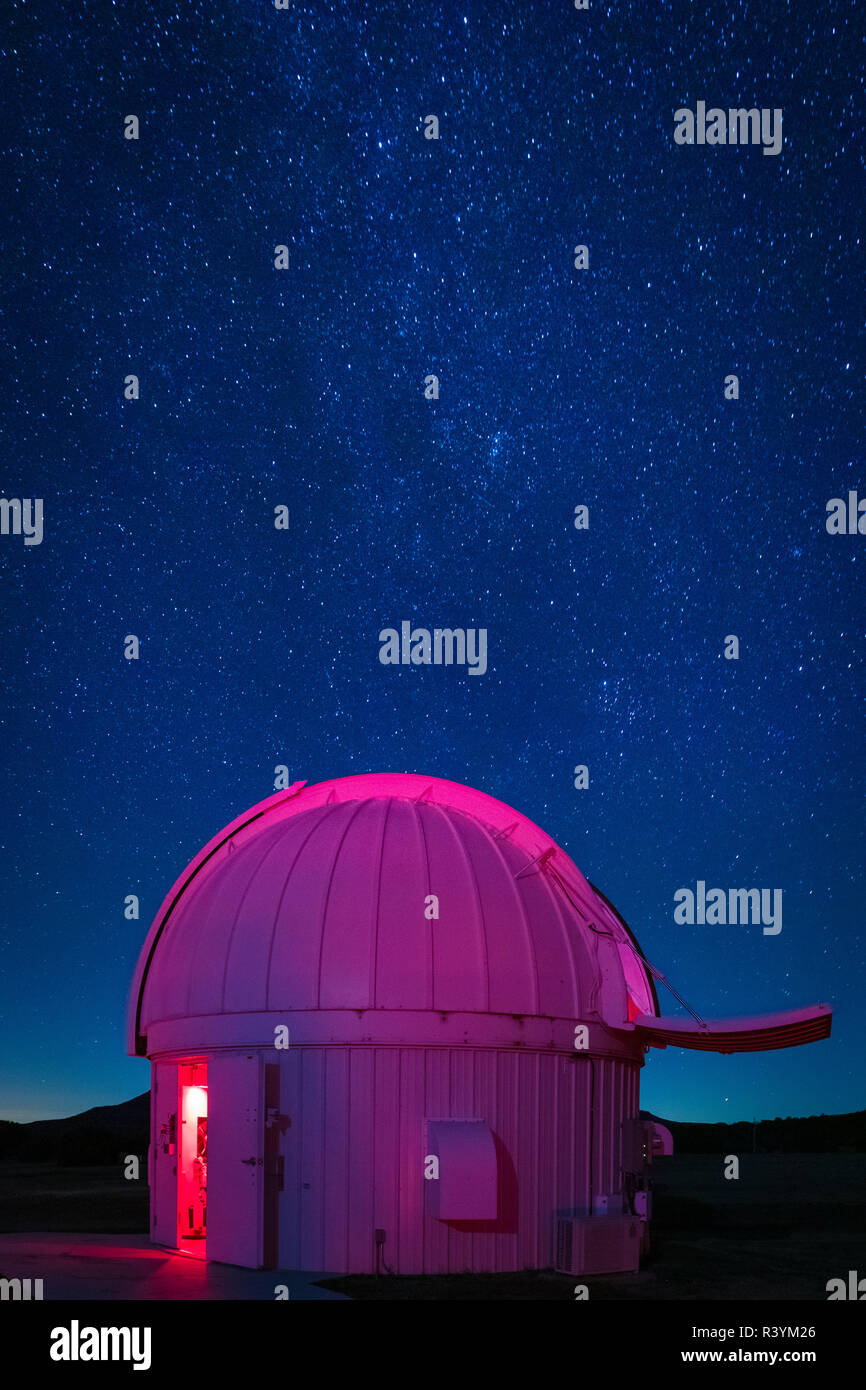 El observatorio McDonald es un observatorio astronómico ubicado cerca de la comunidad no constituidas en sociedad de Fort Davis en Jeff Davis County, Texas, United St Foto de stock